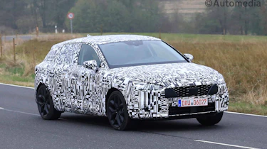 SEAT Leon 2019 tracking spy shot