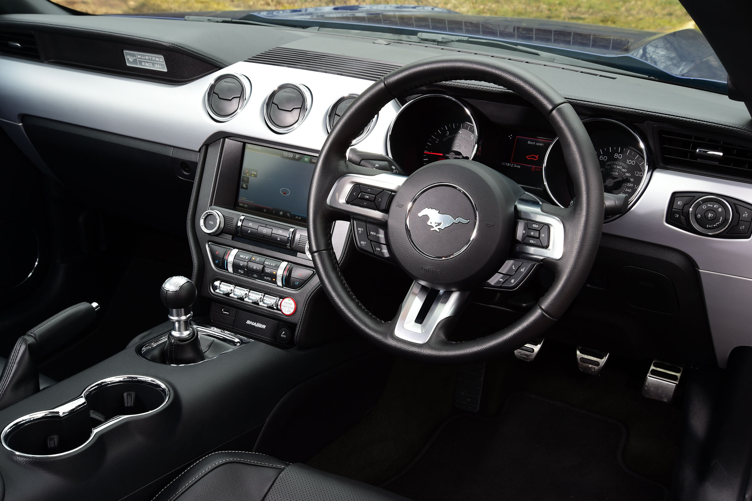 Ford Mustang interior
