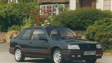 Peugeot 309 GTi front