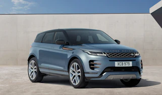 New Range Rover Evoque 2019 reveal front