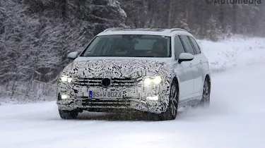 2019 Volkswagen Passat Estate spy shot front