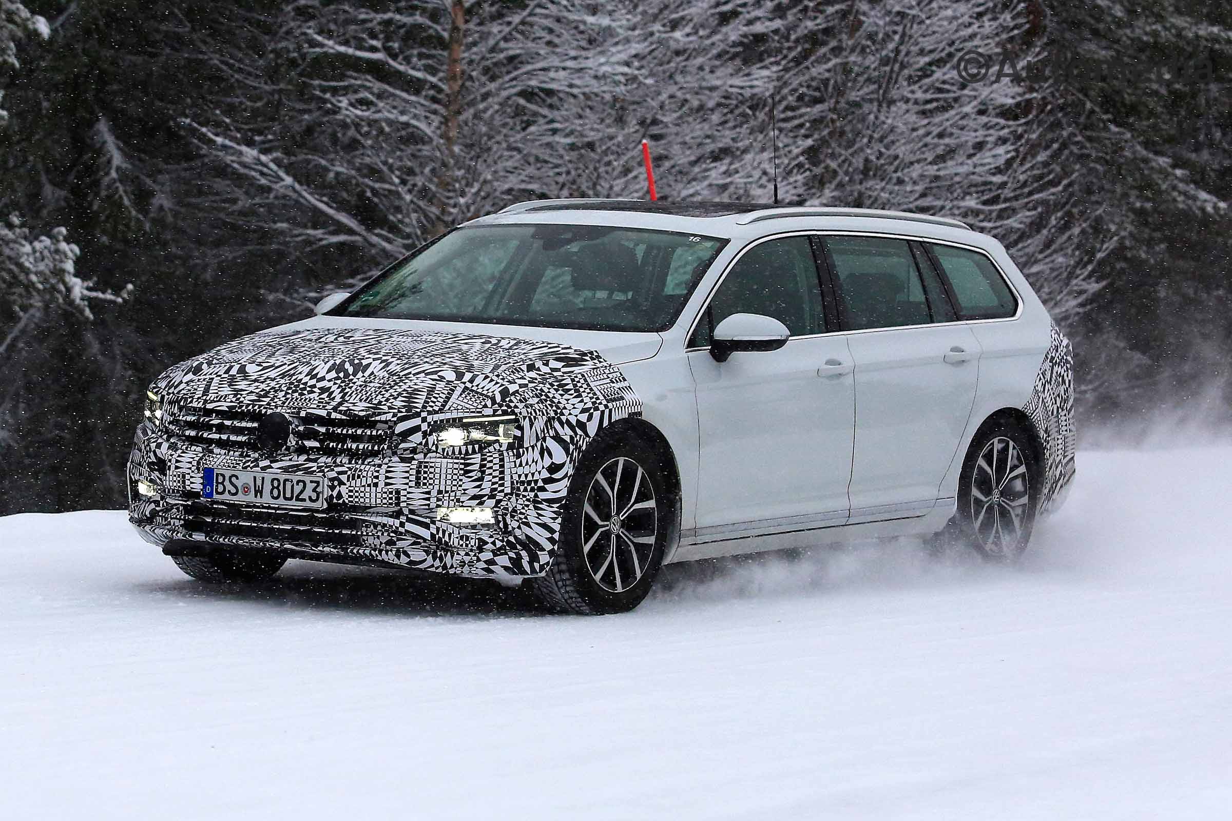 2019 Volkswagen Passat Estate spy shot front