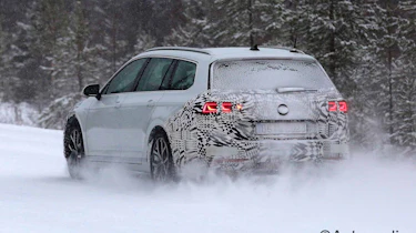 2019 Volkswagen Passat Estate spy shot rear
