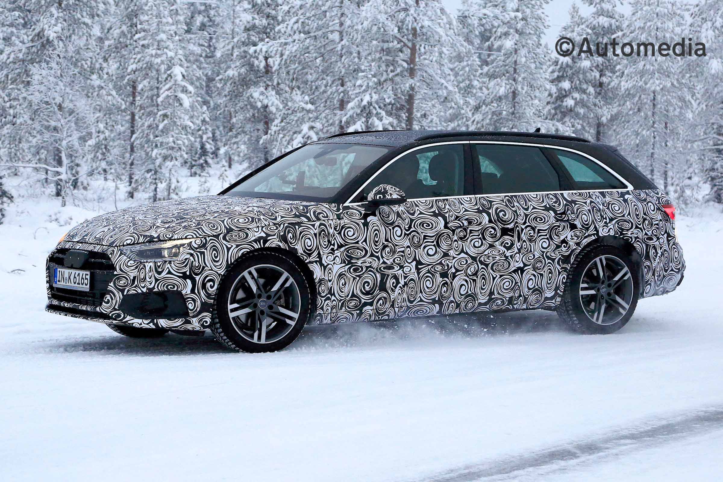Updated 2019 Audi Avant front view