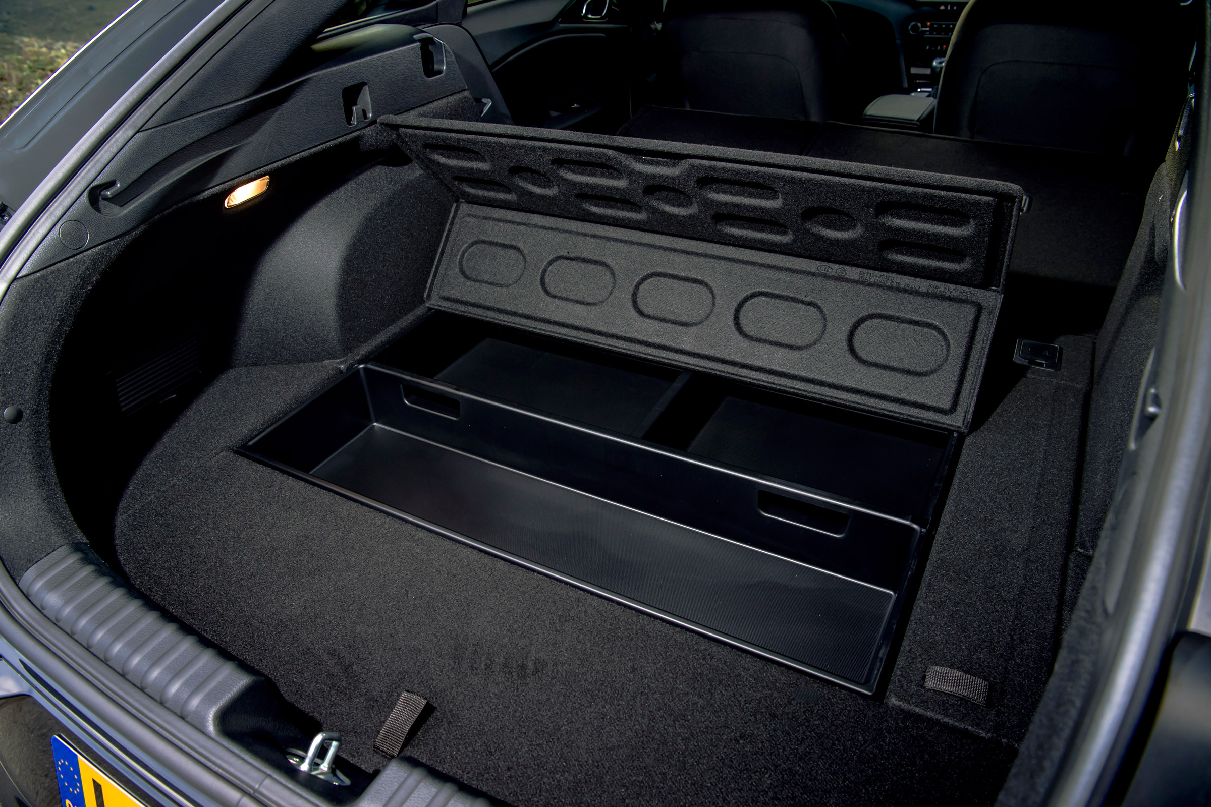 2021 Kia Proceed boot compartment