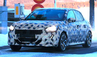 Peugeot 208 front