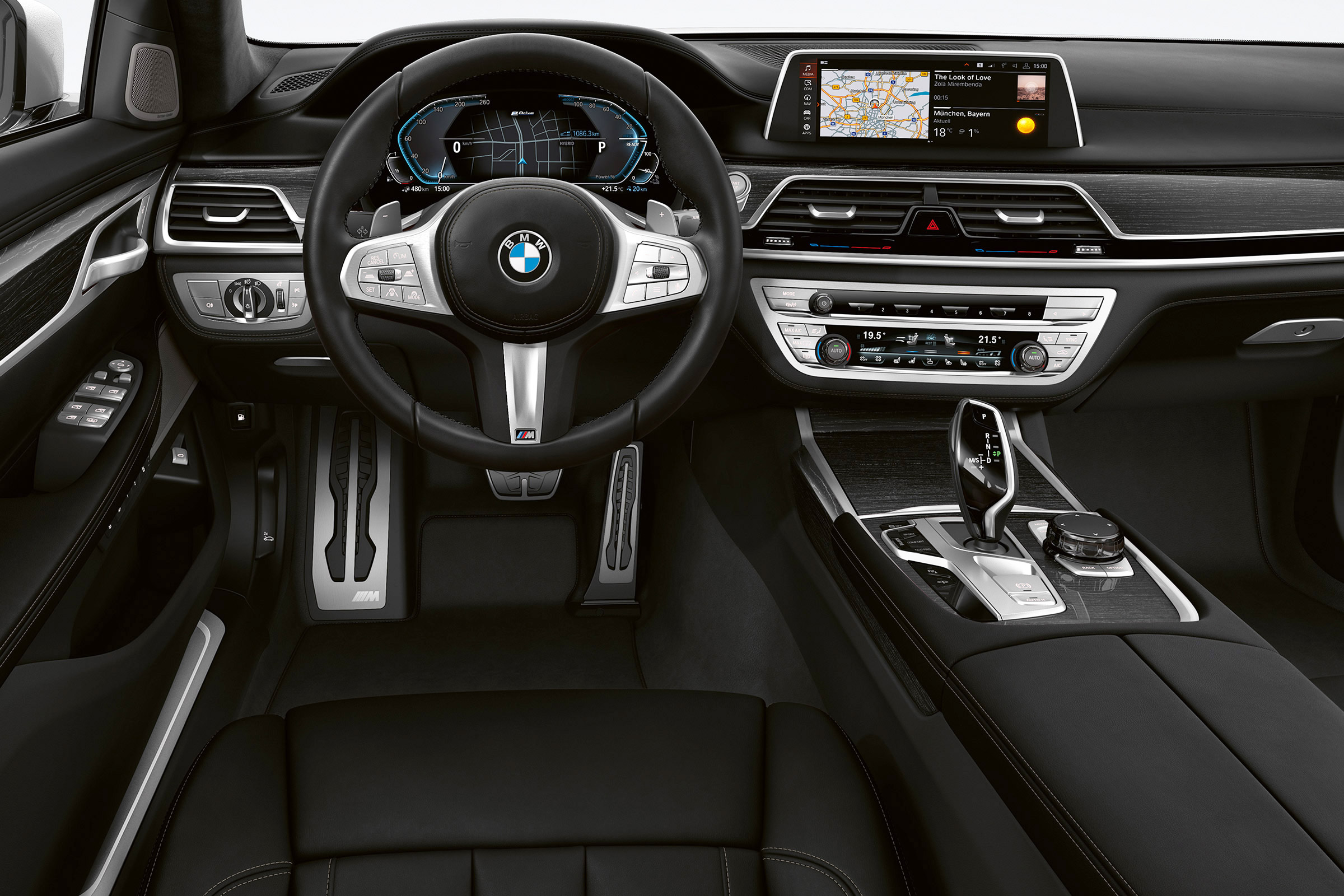 BMW 745e hybrid saloon dashboard