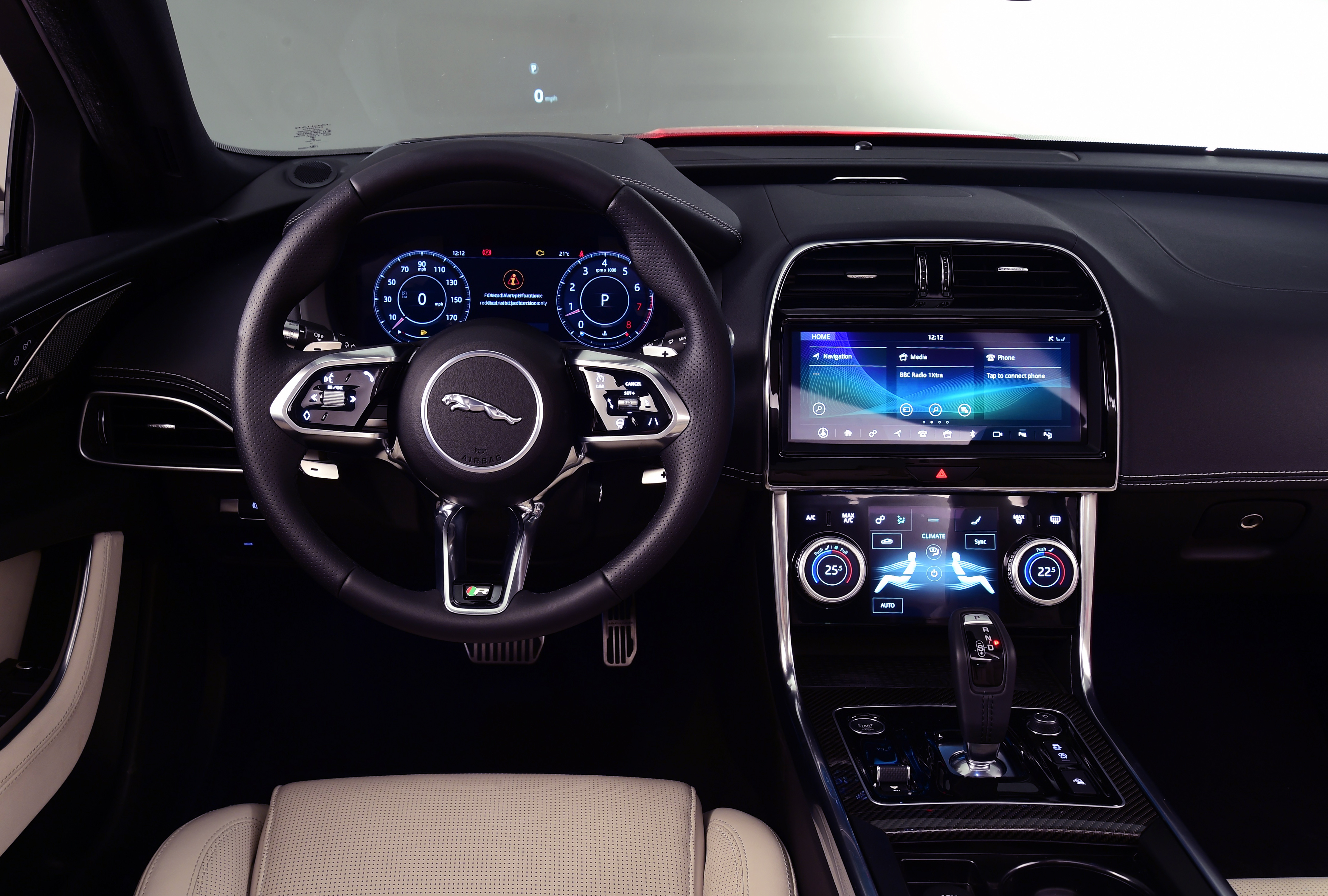 2019 Jaguar XE - interior
