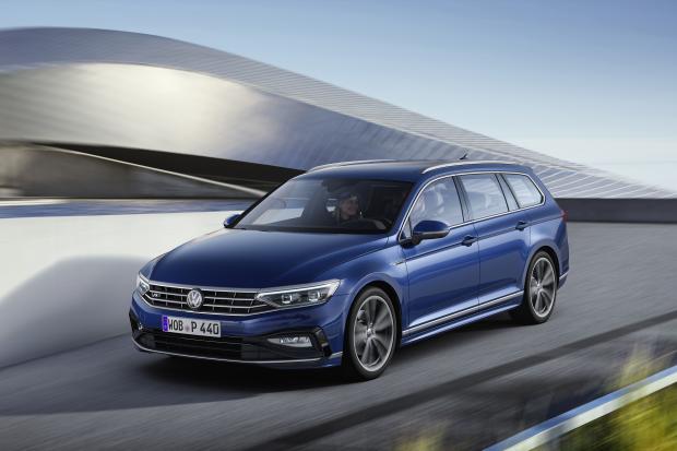 Volkswagen Passat 2019 front tracking