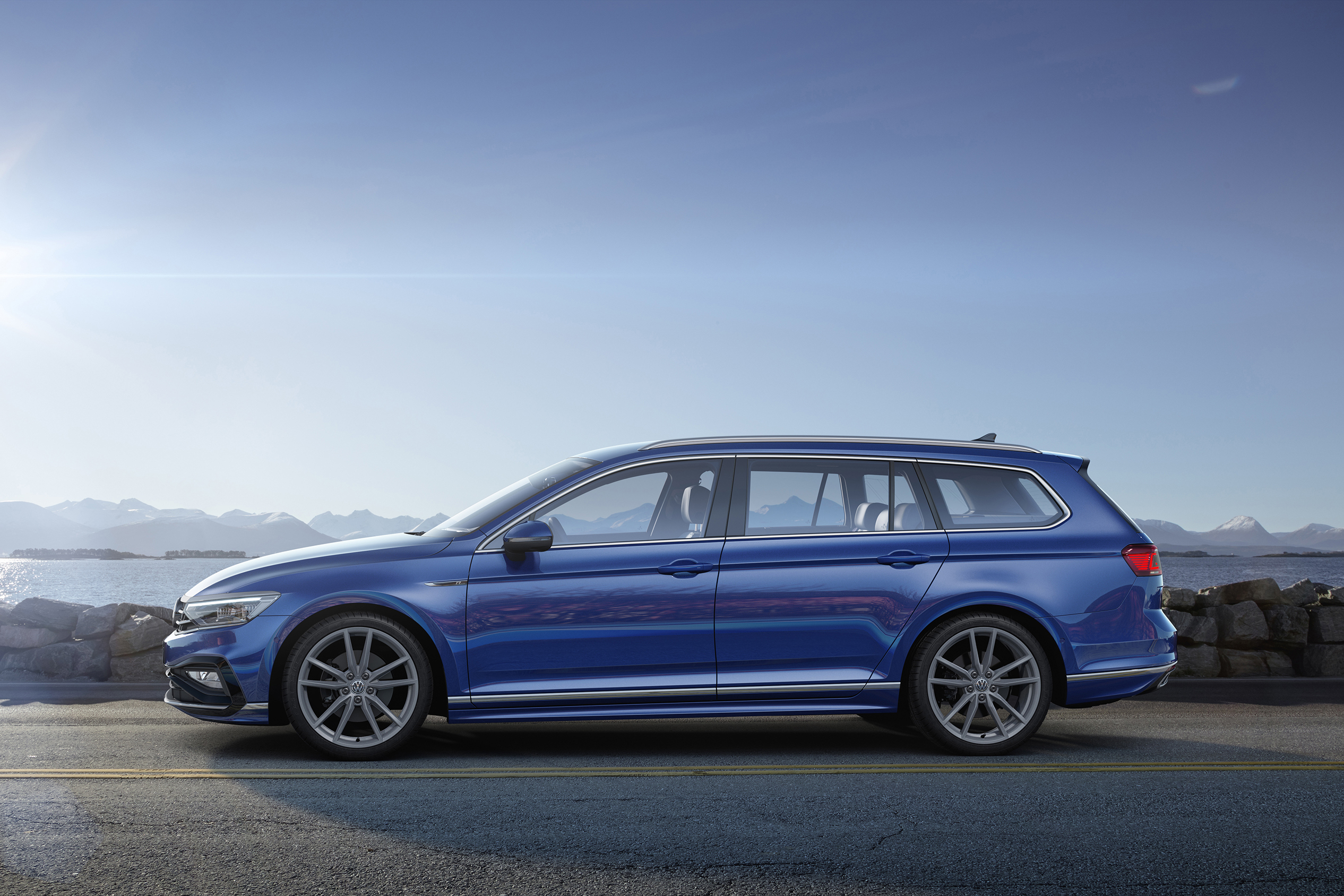 2019 Volkswagen Passat side static
