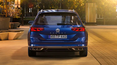 2019 Volkswagen Passat rear