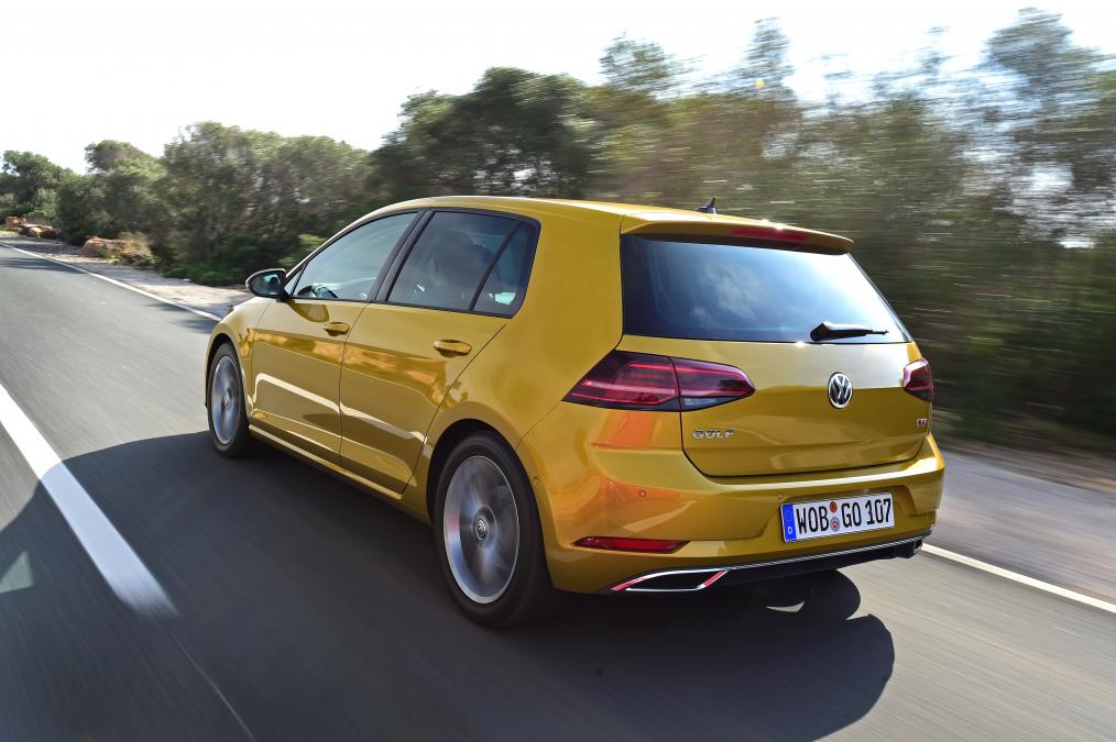 VW Golf rear driving