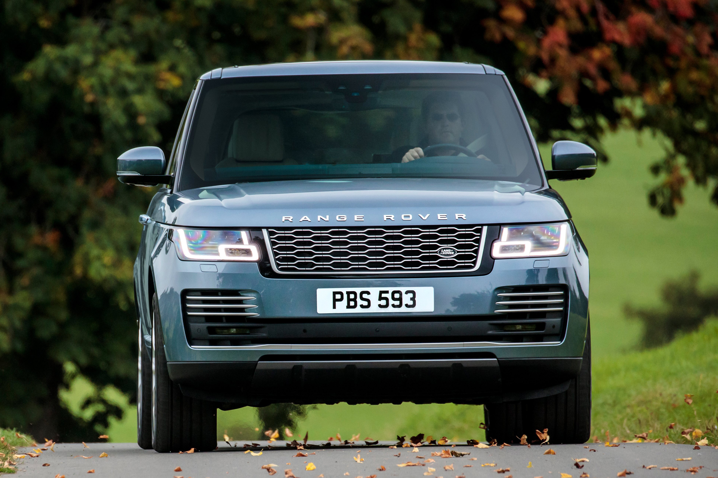 Range Rover action