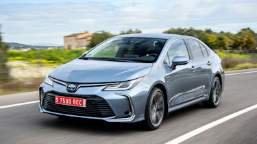 Toyota Corolla saloon front action