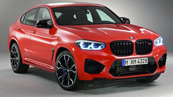 BMW X4M in red