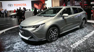 Toyota Corolla Trek Touring - Geneva front