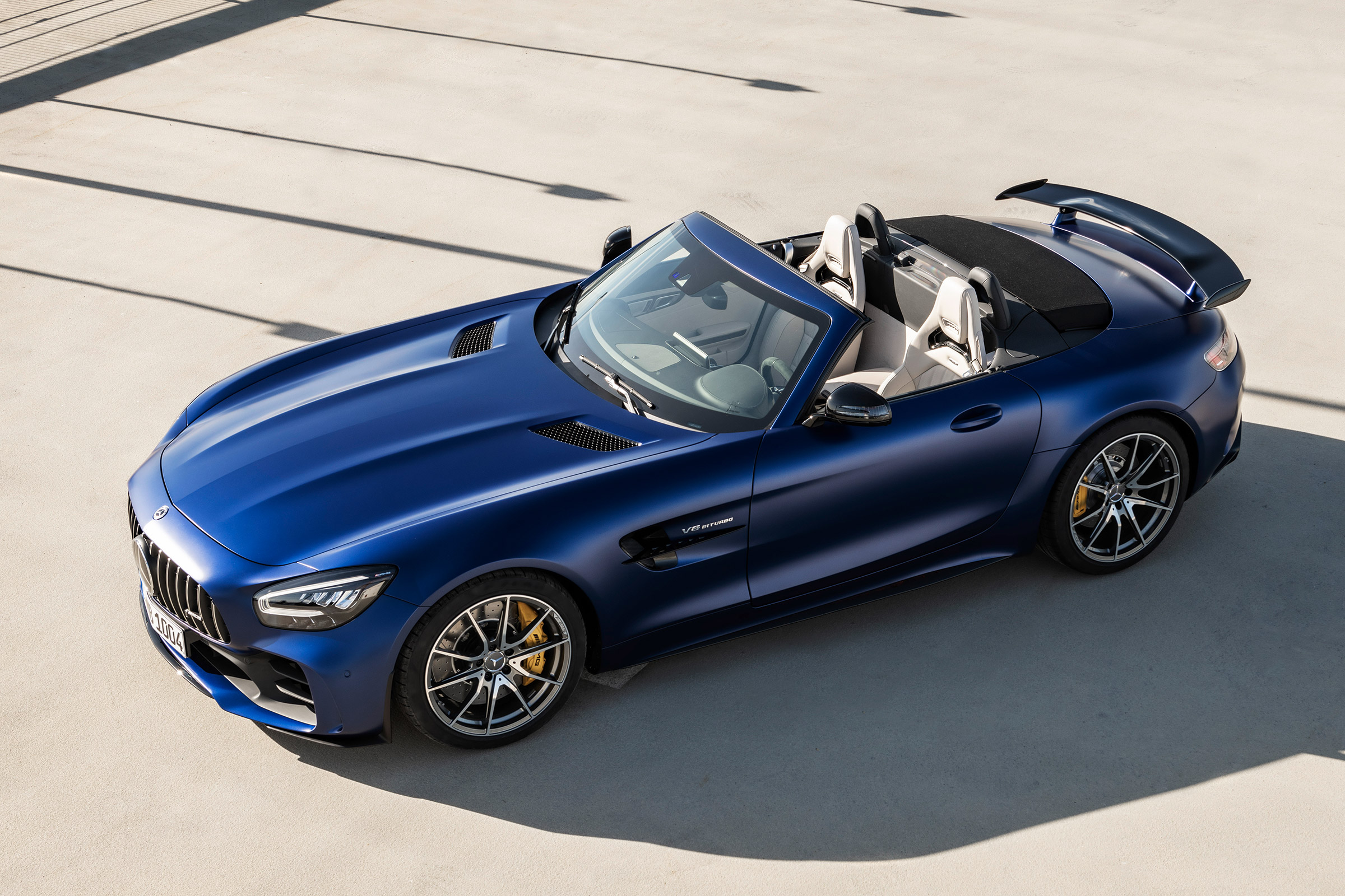 Mercedes-AMG GT R Roadster static roof stowed