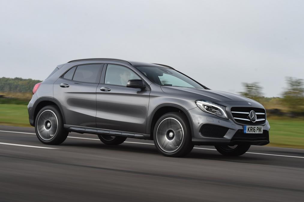 Mercedes-Benz GLA-Class AMG Line - front driving 