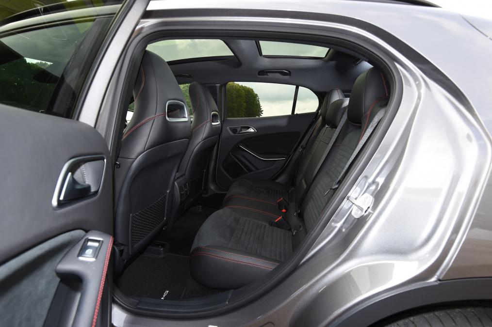 Mercedes-Benz GLA-Class AMG Line - rear seats