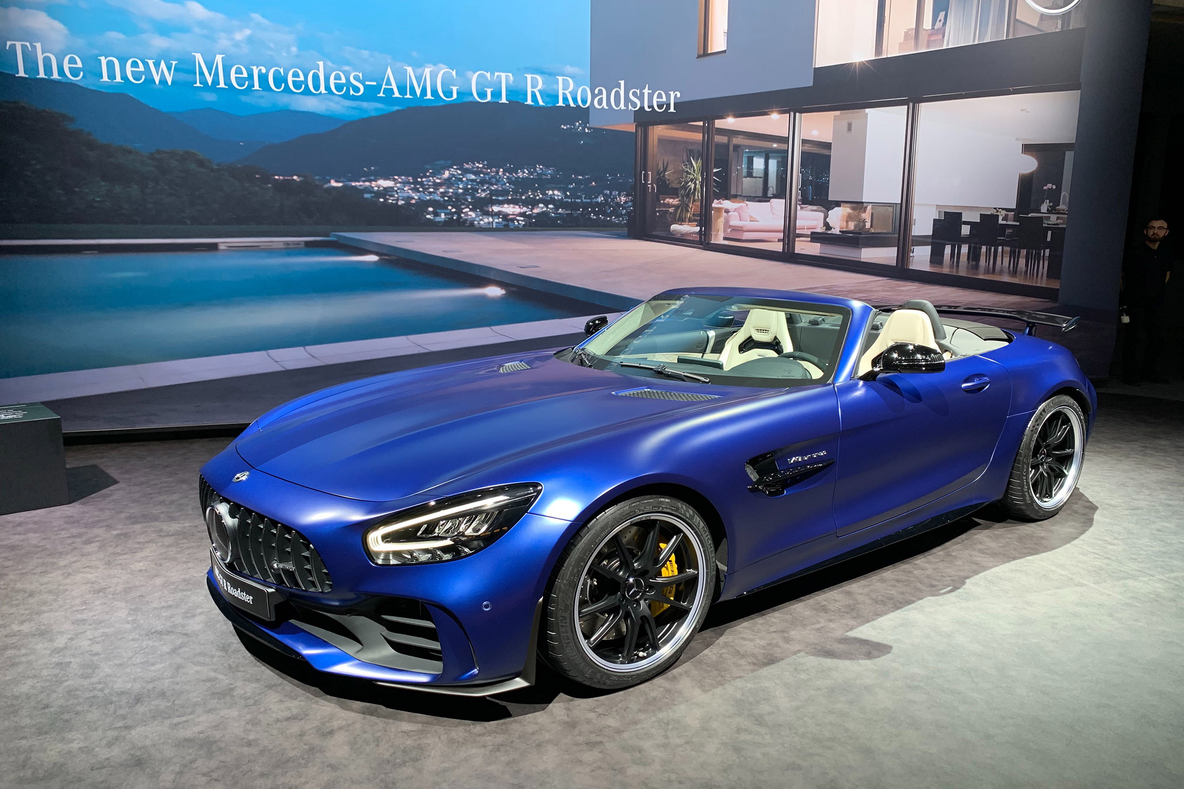 Mercedes-AMG GT R Roadster Geneva Motor Show 2019 front quarter