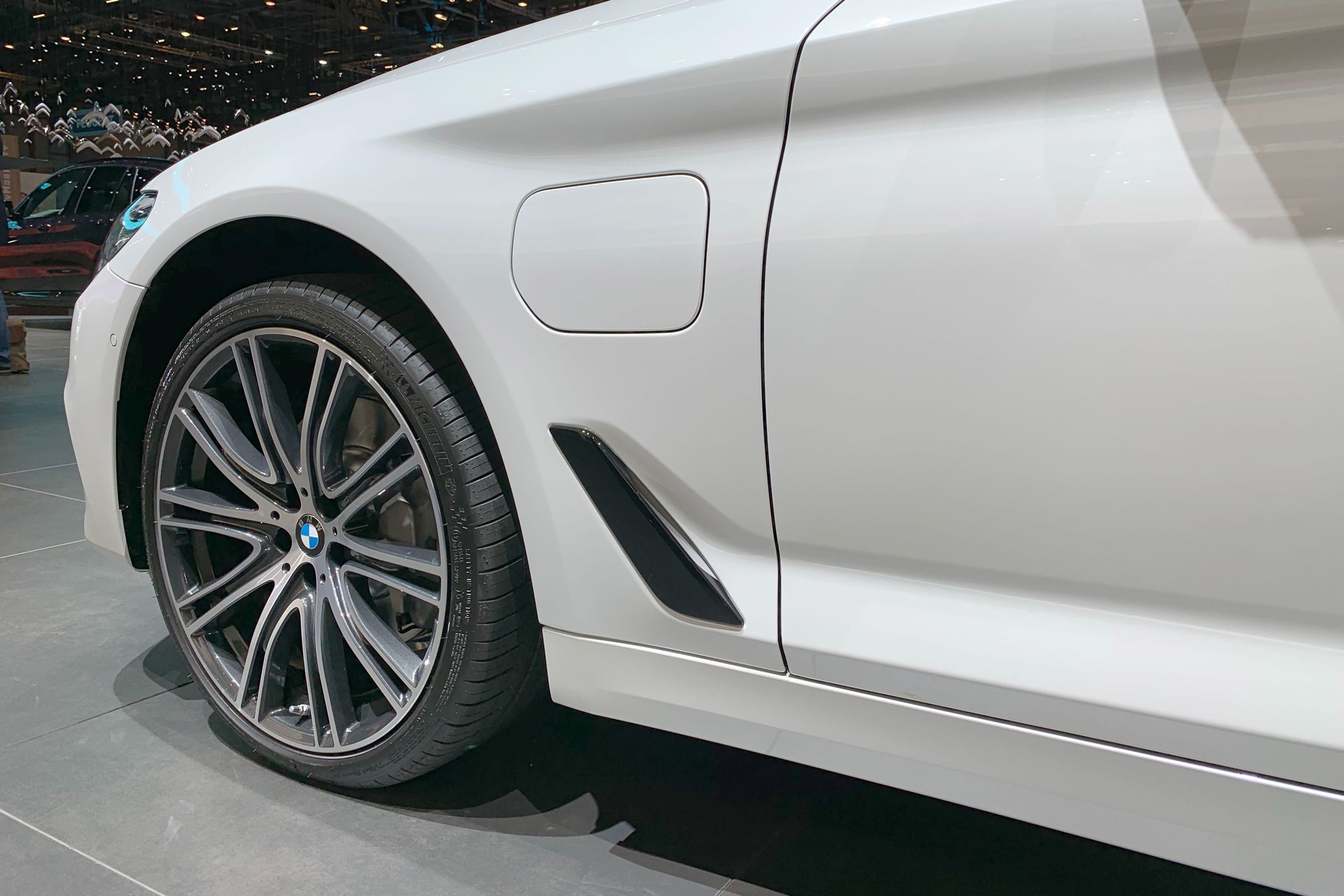 BMW 530e at the 2019 Geneva Motor Show