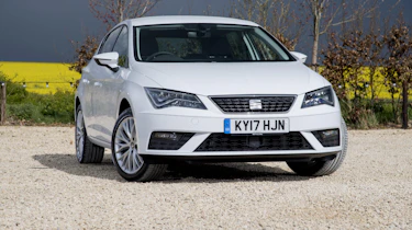 SEAT Leon SE front end