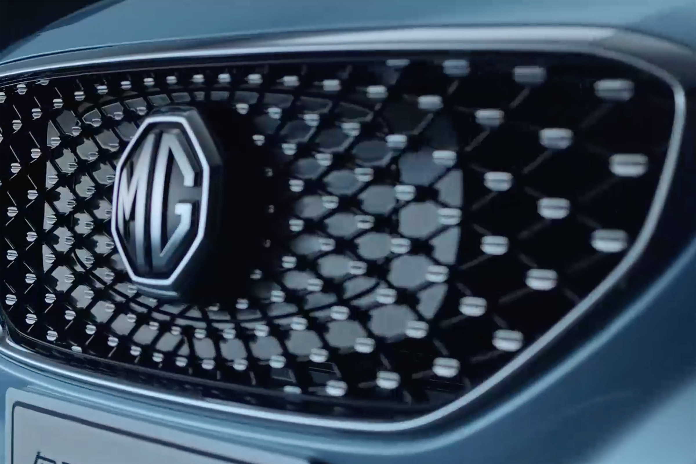 MG ZS EV grille