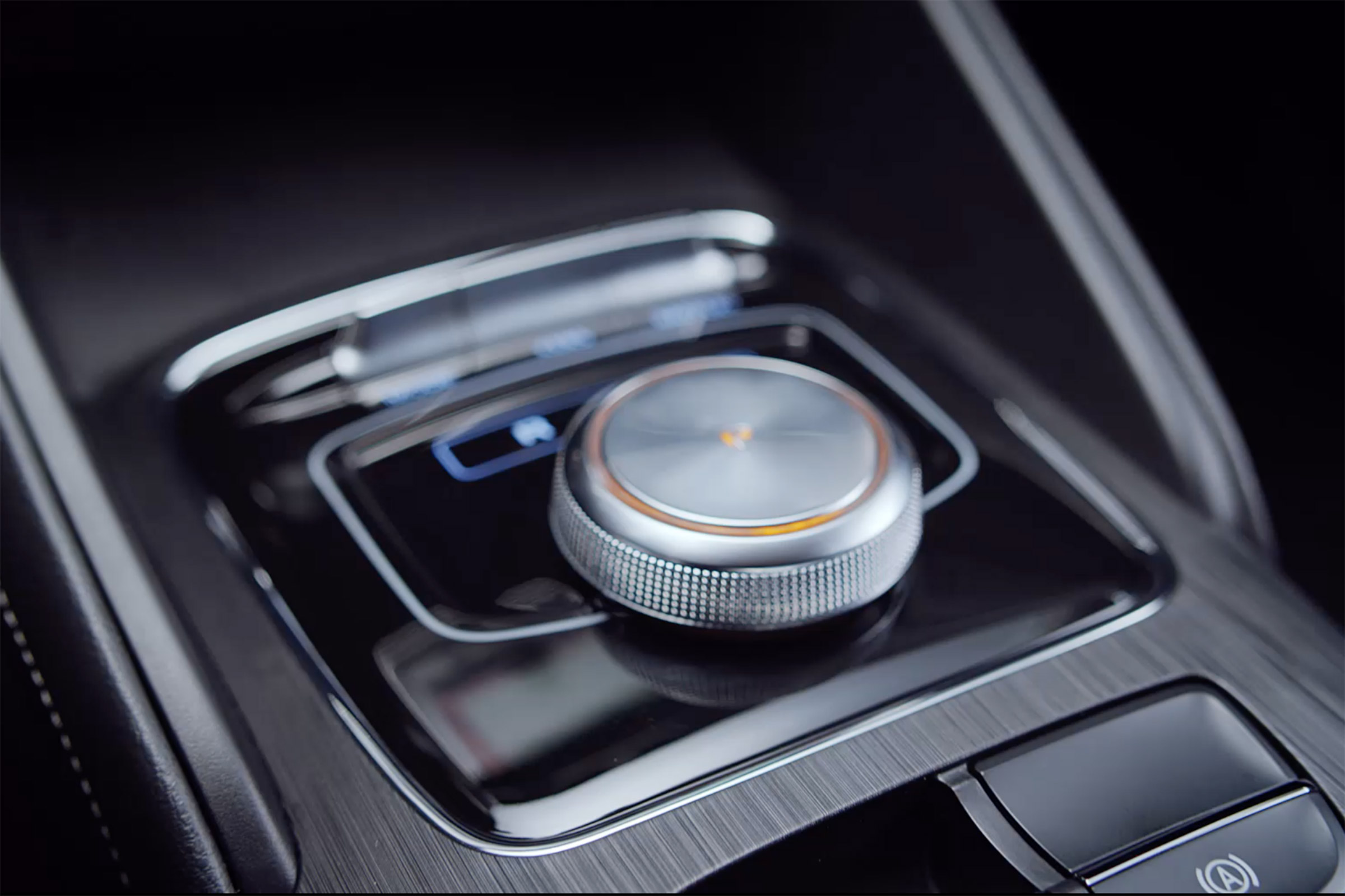 MG ZS EV interior dial