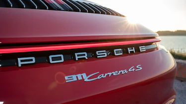 Porsche 911 Cabriolet 2019 badging