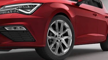 SEAT Leon FR Sport alloy wheel