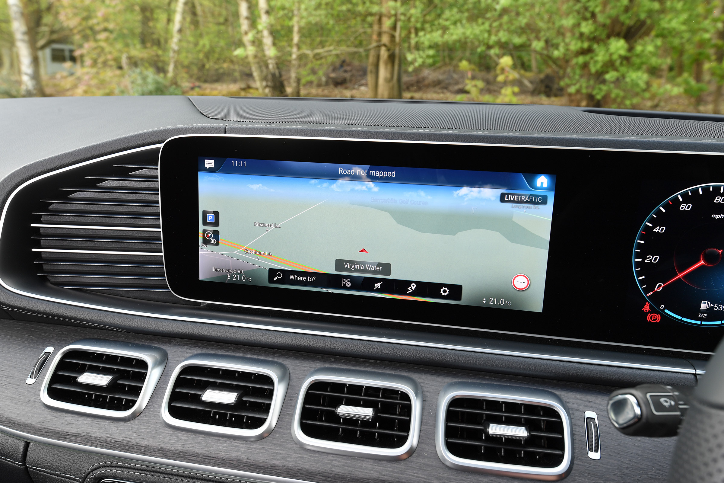 Mercedes GLE SUV MBUX infotainment system