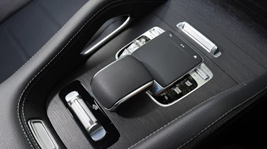 Mercedes GLE SUV touchpad