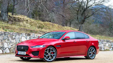 Jaguar XE saloon front 3/4 static