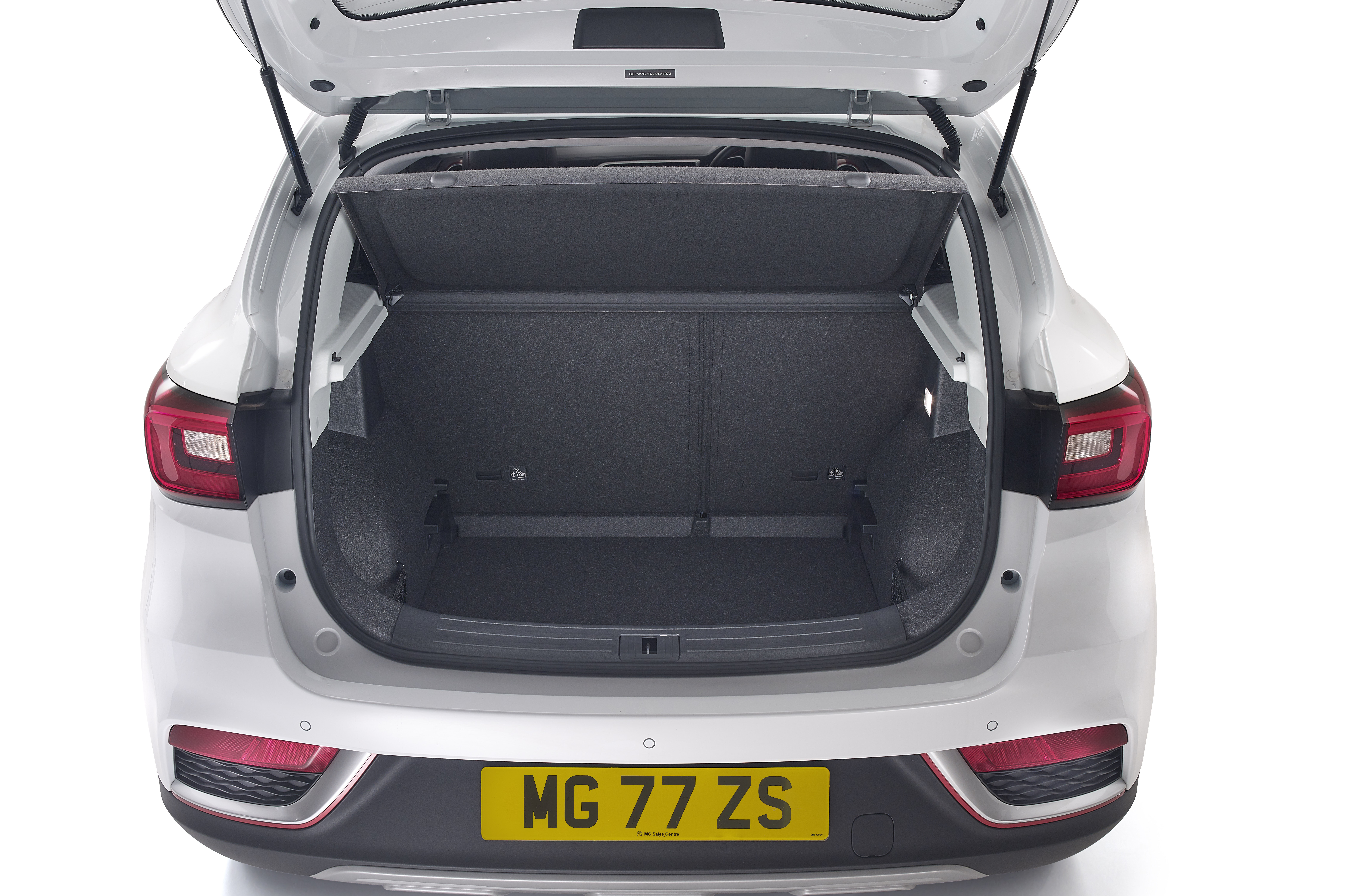 MG ZS Limited Edition - boot