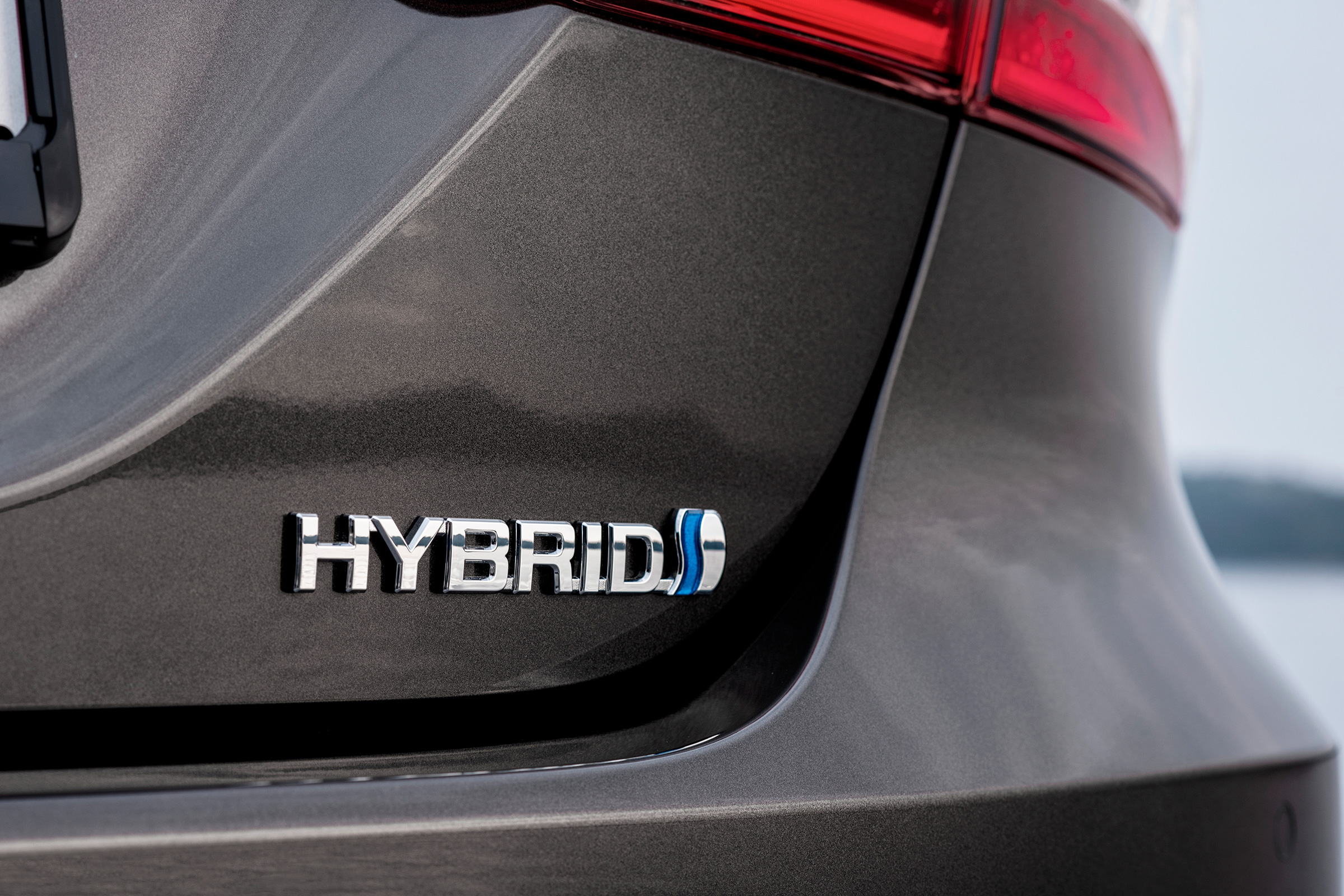 Toyota Camry saloon hybrid badge