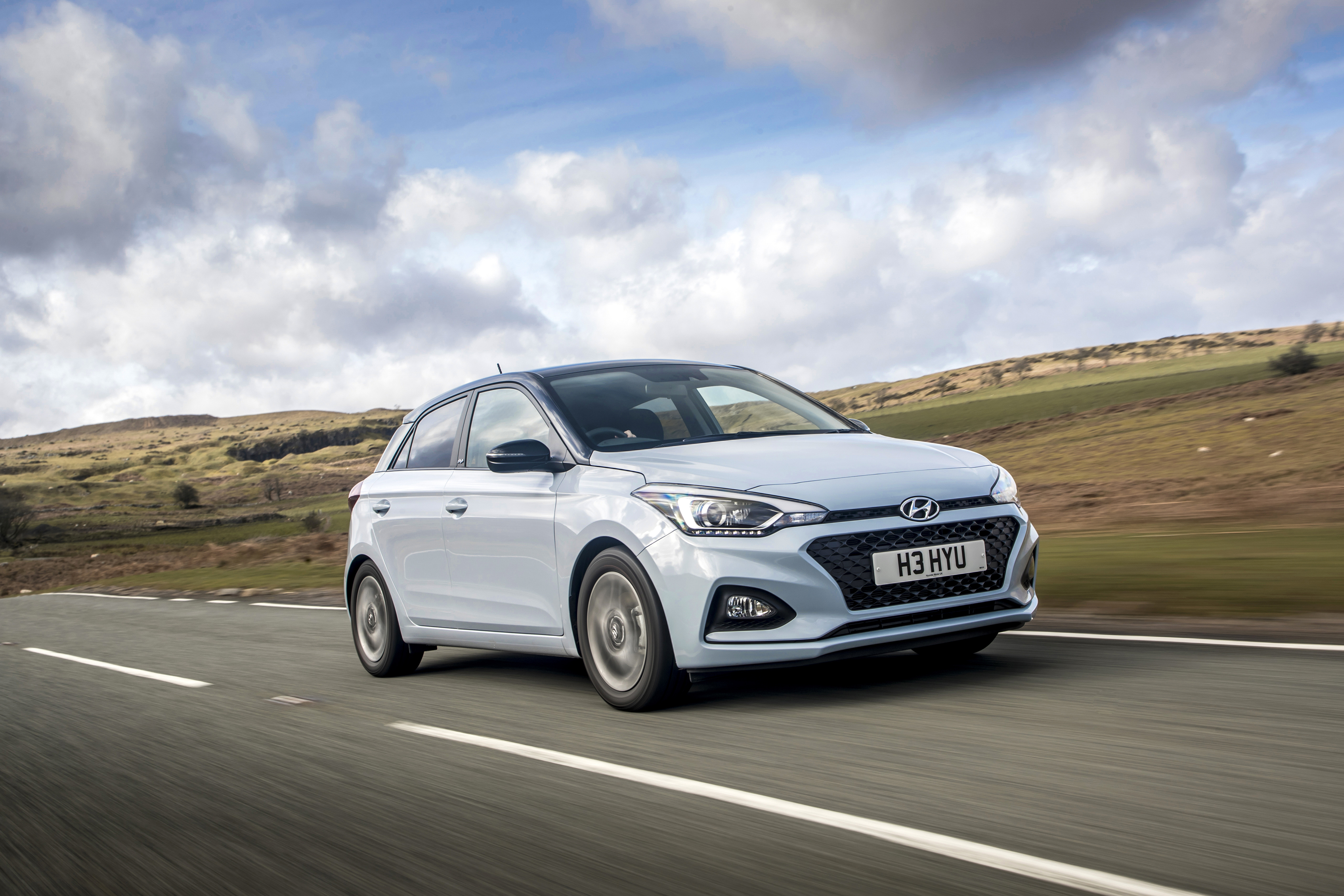 Hyundai i20 Play - front