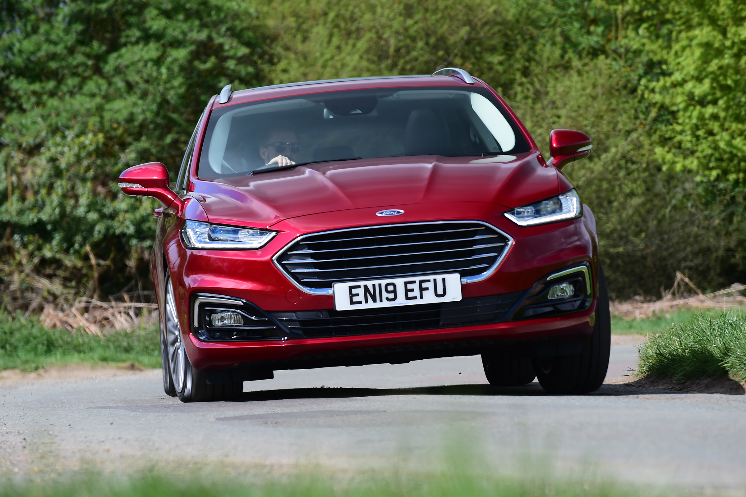 Ford Mondeo hybrid cornering action