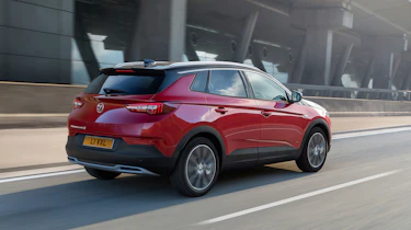 Vauxhall Grandland X Hybrid4 - rear view