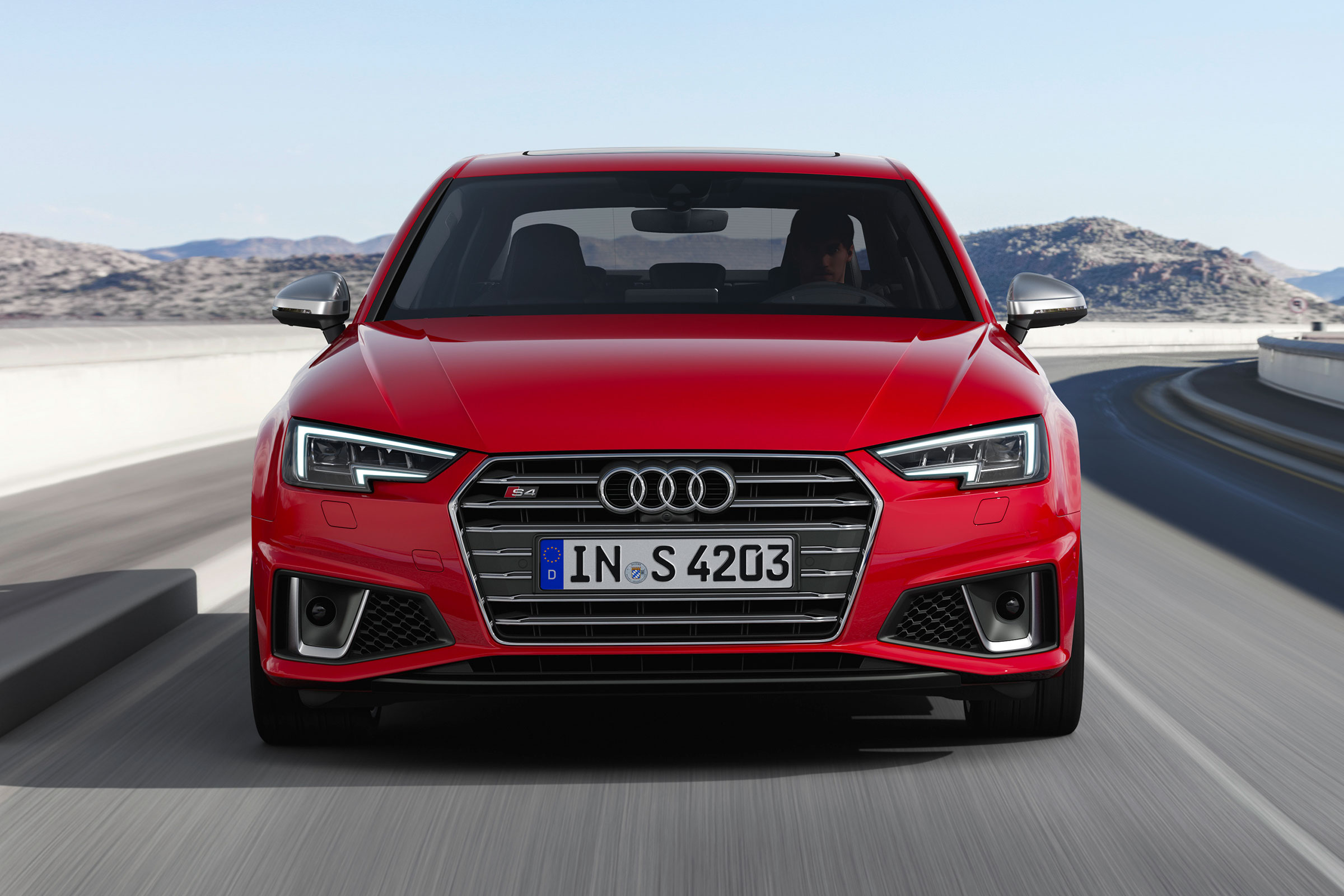 Audi S4 Saloon TDI - Front driving 