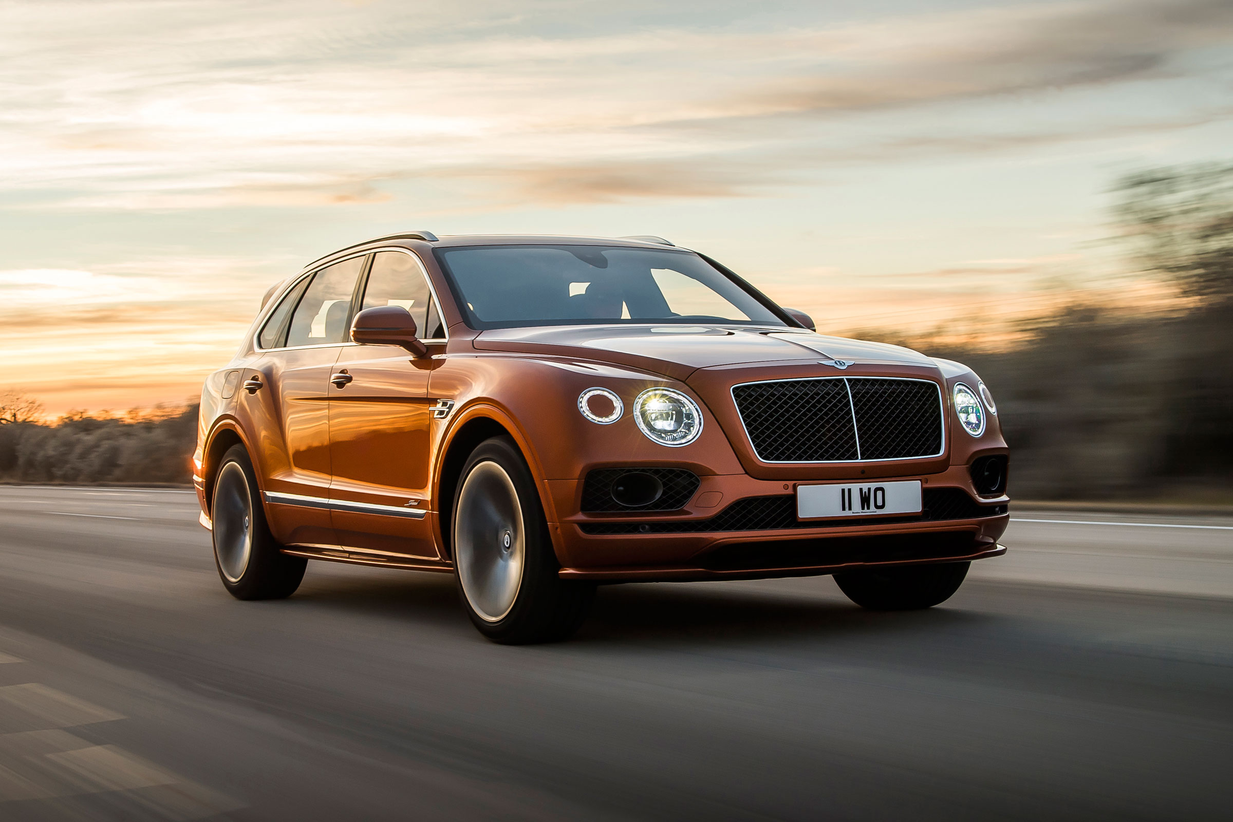 Bentley Bentayga Speed nose tracking