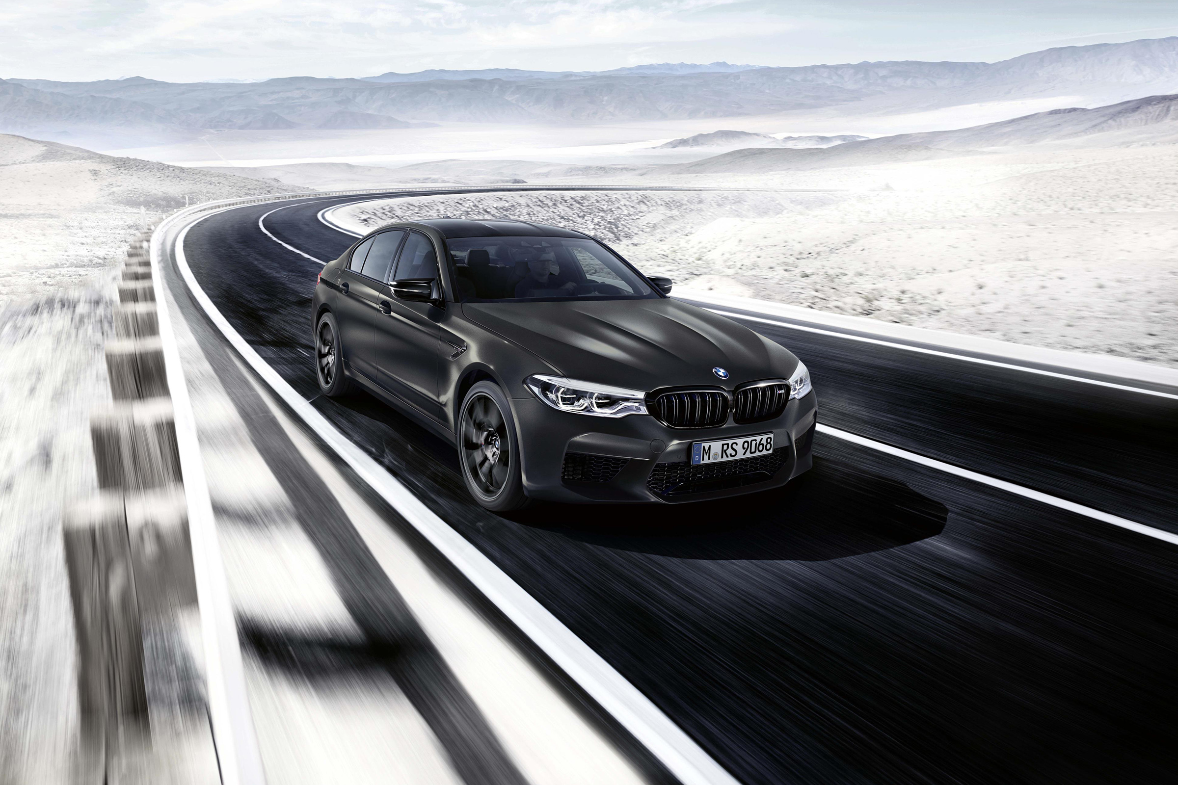 BMW M5 Edition 35 Years driving