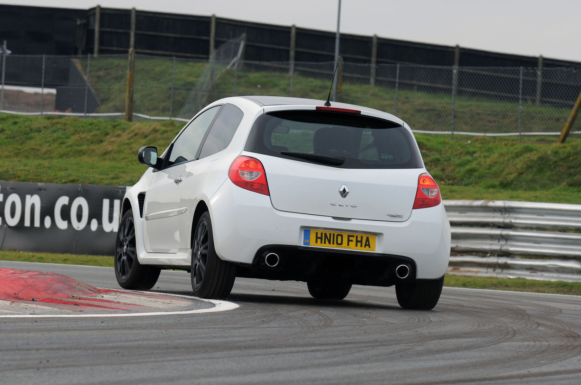 Renaultsport Clio - rear