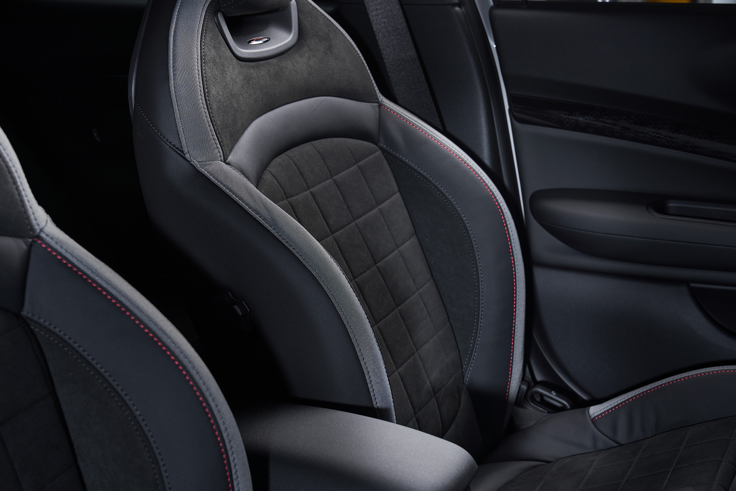 MINI John Cooper Works Clubman - interior
