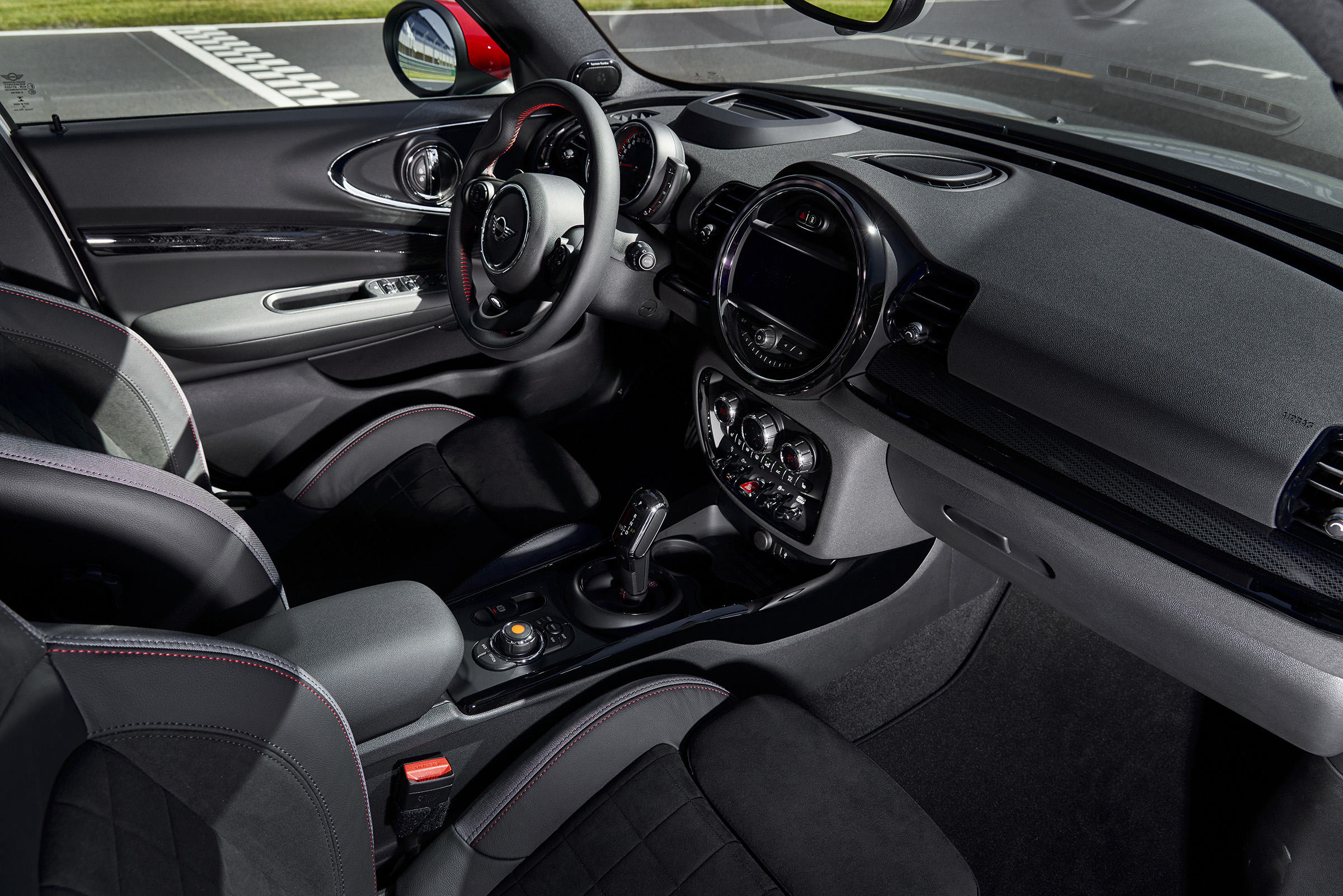 MINI John Cooper Works Clubman - dashboard
