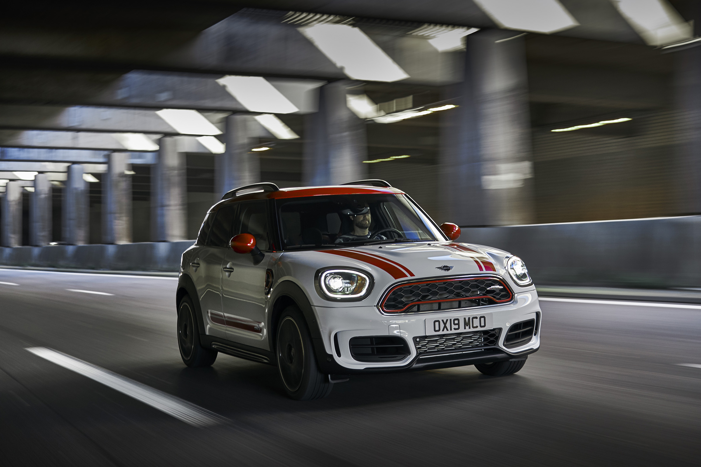 MINI John Cooper Works Countryman - front view