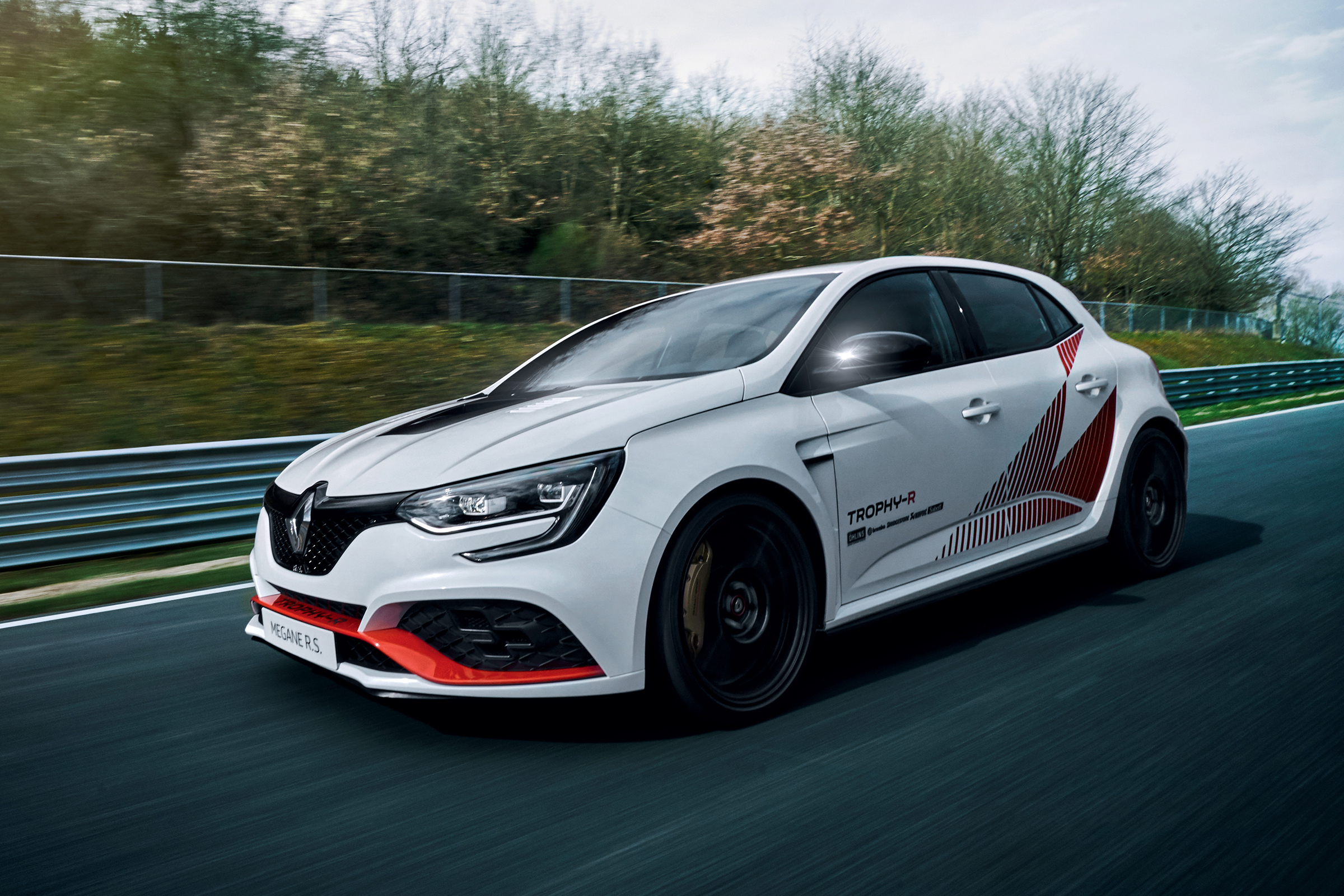 Renault Megane RS Trophy-R at the Nurburgring 