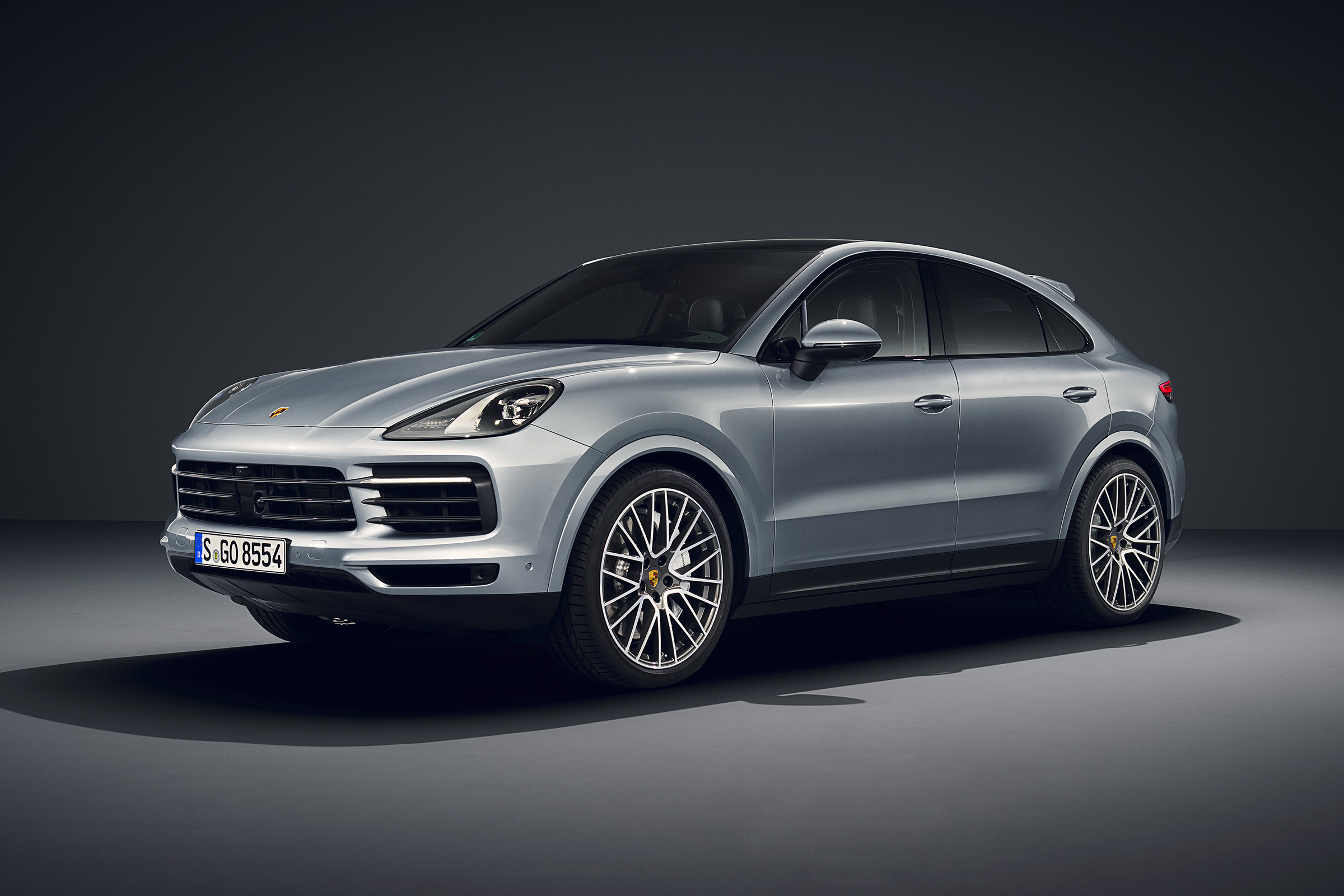 Porsche Cayenne S Coupe - front quarter
