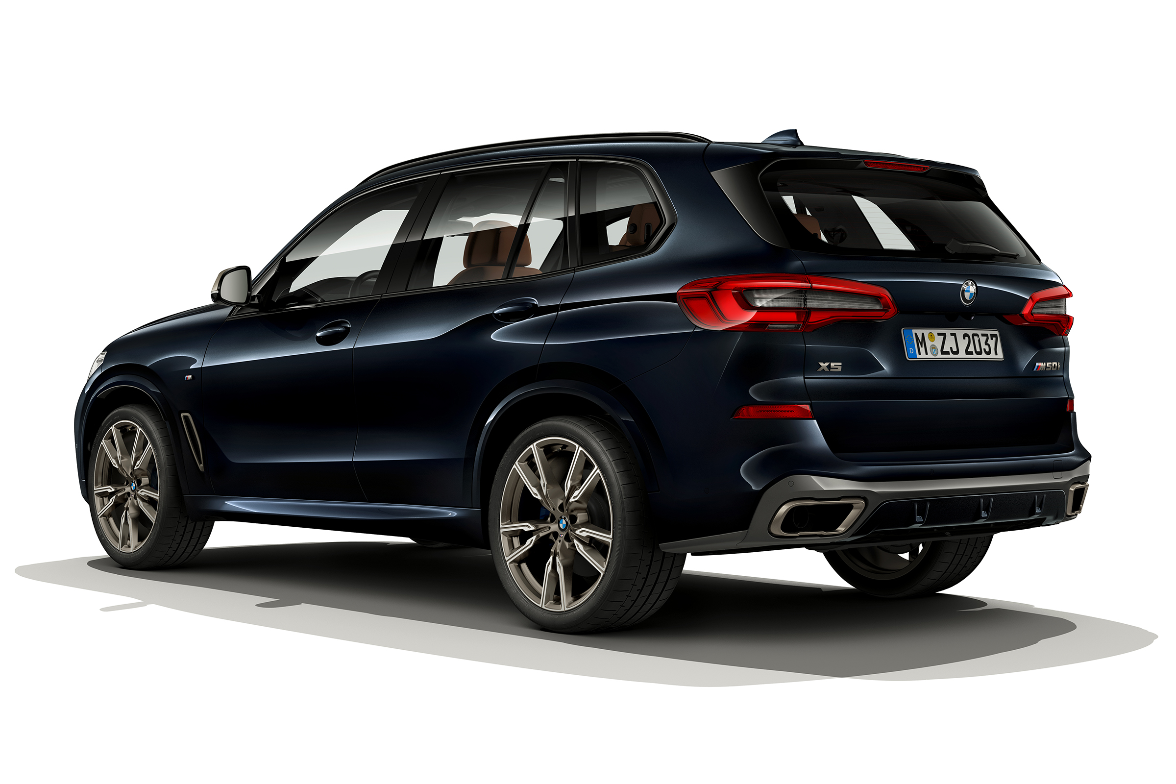 BMW X5 M50i rear view static