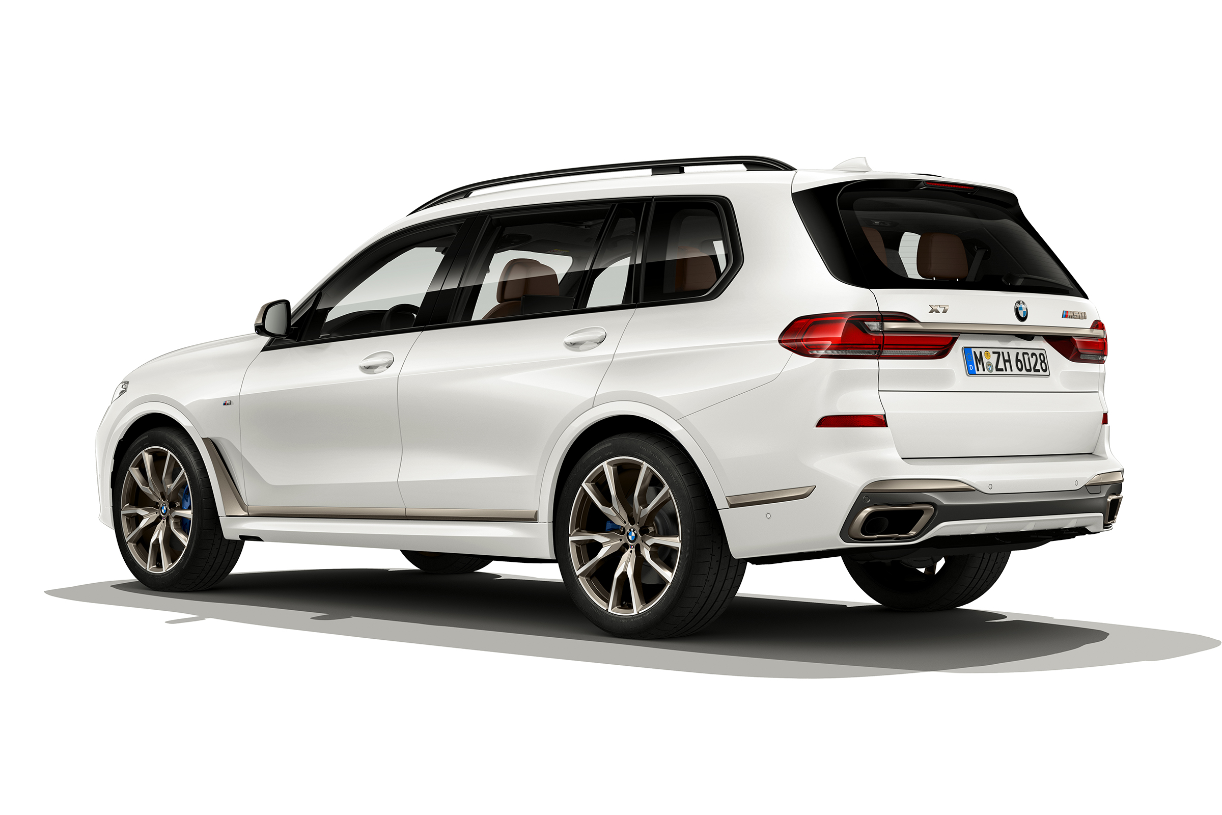 BMW X7 M50i rear view static