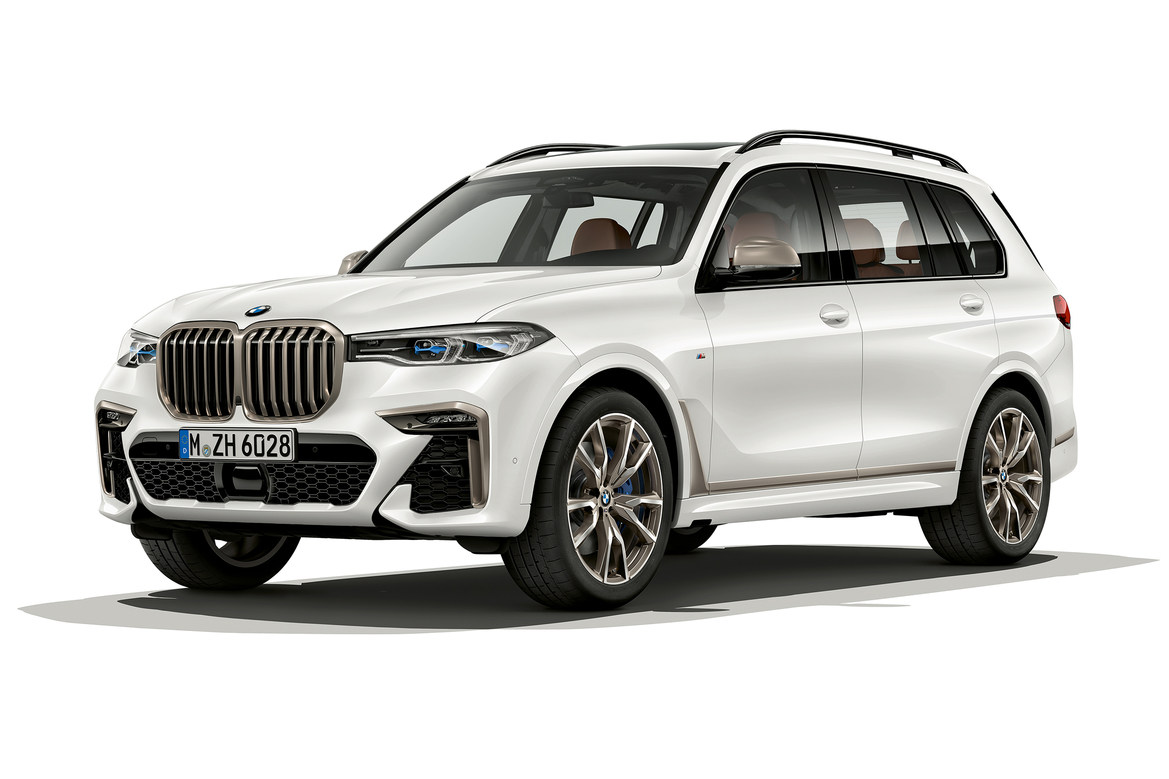 BMW X7 M50i front view static